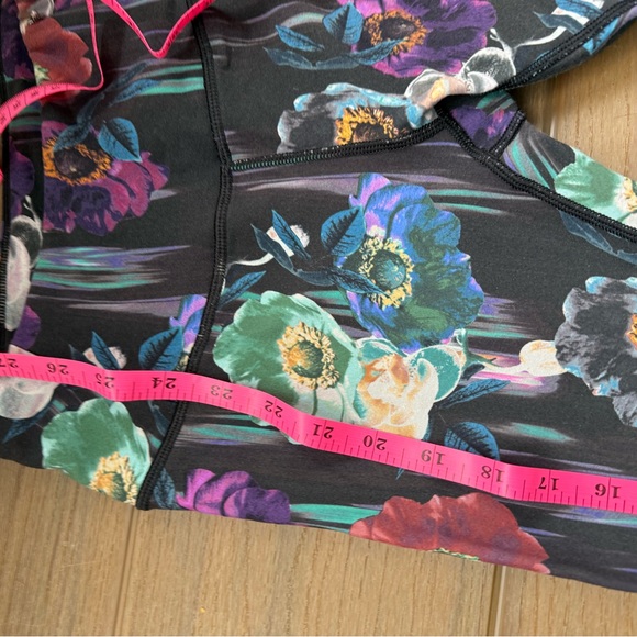 CALIA Carrie Underwood Leggings Size XS Floral Black and Multicolor - Picture 8 of 8